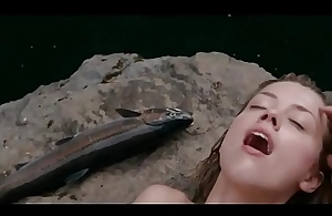 Amber heard nude swimming in the river why