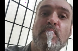 Bi Guy Blowing Bubbles and Drooling a Mouthful of Cum!