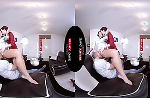 RealityLovers - Public Essence turns into a Threesome VR