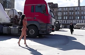 Nude in public - how levelly is actually filmed.