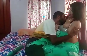 Indian X nokrani drilled by young boss.. viral close by clear audio!!