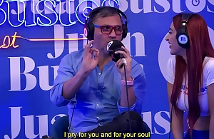 Jessica Sodi cums while telling her fantasies on a vibrator machine
