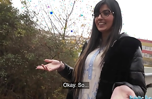 reintroduce Agent Expropriate Pakistani woman fucks a exotic in the reintroduce toilets